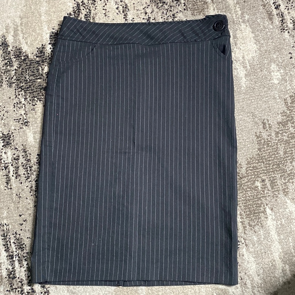 Spring Street Pencil Skirt